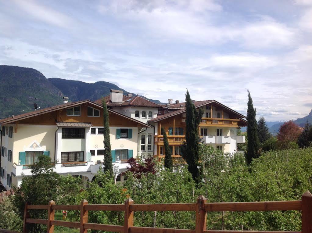 Landhaus Hotel Kristall Marlengo Exterior foto